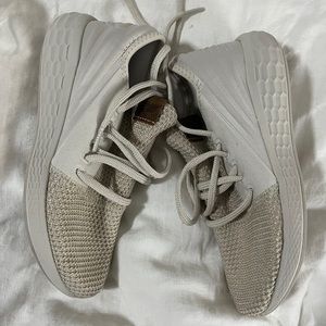 New Balance Fresh Foam Cruz Decon Sneaker